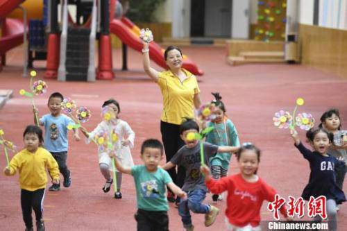 中央重拳规范学前教育 这八大看点事关下一代