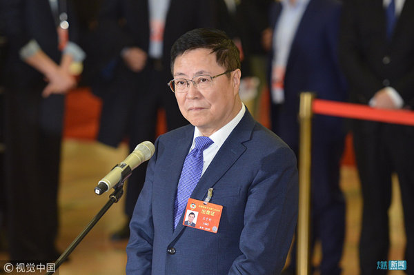 首页 > 特别关注 > 正文 2019全国两会首场委员通道开启!青少年健康、教育问题被多次提及