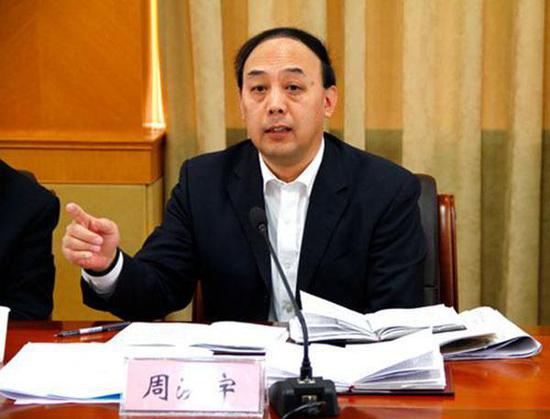 周洪宇代表建议:教育领域应实施“三个清单”管理